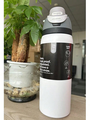 Insulated Stainless Steel Sports Water Bottle With Straw For Sports